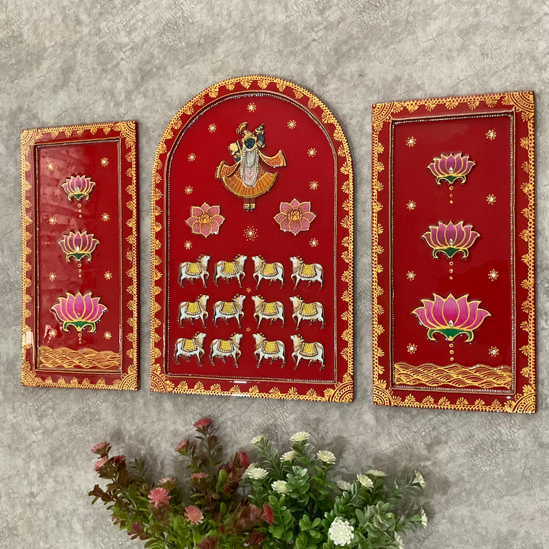 Shrinathji Jharoka Lotus Pichwai Wall Hanging (Set of 3) - Crafts N Chisel - Indian Home Decor USA