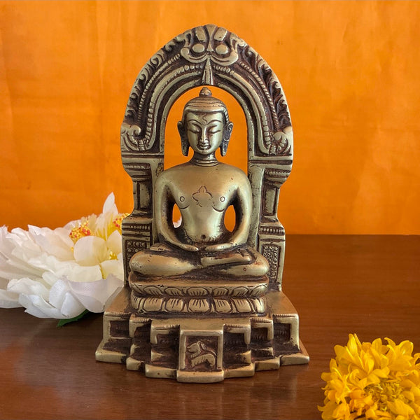 5.5” Mahavir Swamy Brass Idol - Decorative Statue - Crafts N Chisel - Indian Home Decor USA