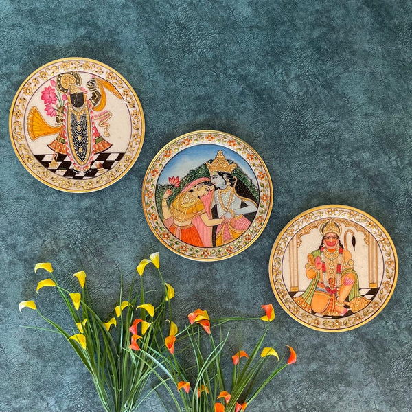 Radha krishna, Hanumanji & Shrinathji Marble Plates - Wall Hanging - Decorative Round Marble Plate - Crafts N Chisel - Indian Home Decor USA