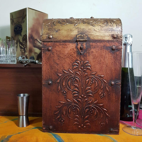 Vintage 2 Bottle Treasure Chest - Crafts N Chisel - Indian home decor - Online USA